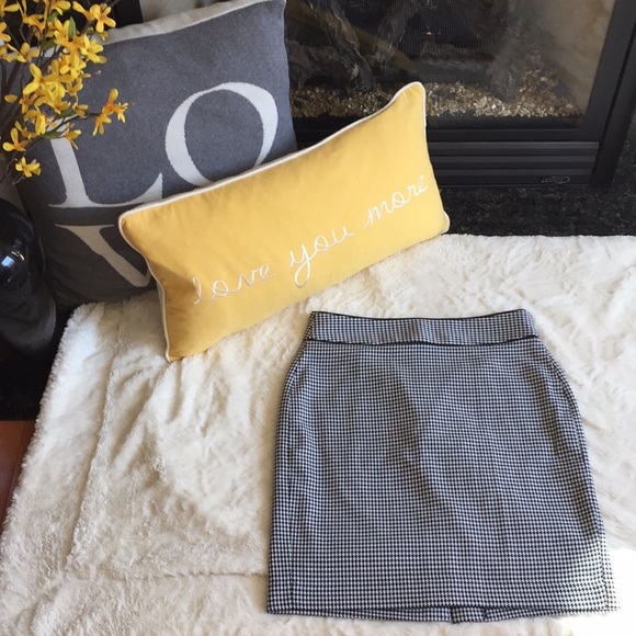 Banana Republic Dresses & Skirts - Banana Republic Skirt